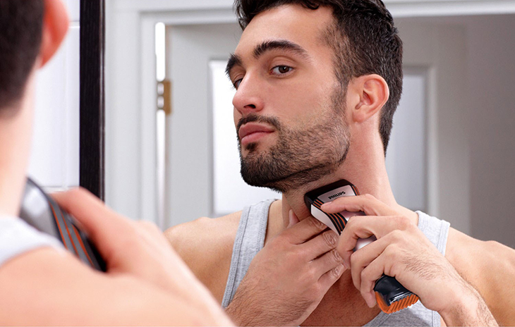 tránh làm tổn thương da khi cạo râu