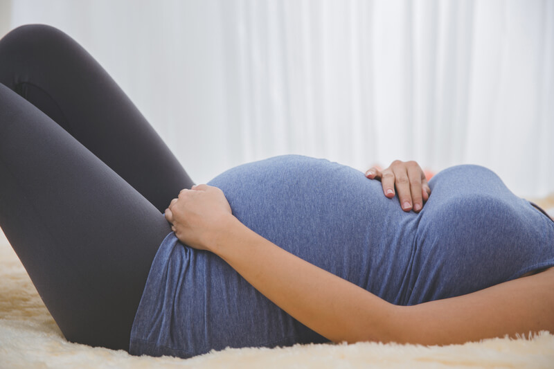 Ngôi thai là gì? Kiến thức về ngôi thai, ngôi thai đầu và ngôi mông